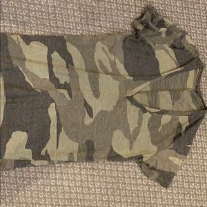 Monrow camo V-neck tissue tee